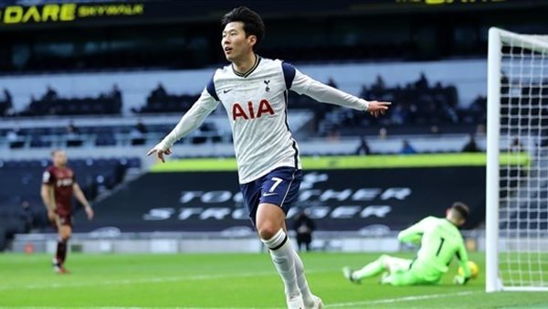 سون لاعب توتنهام