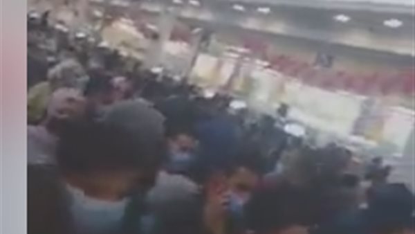 جانب من الفيديو 