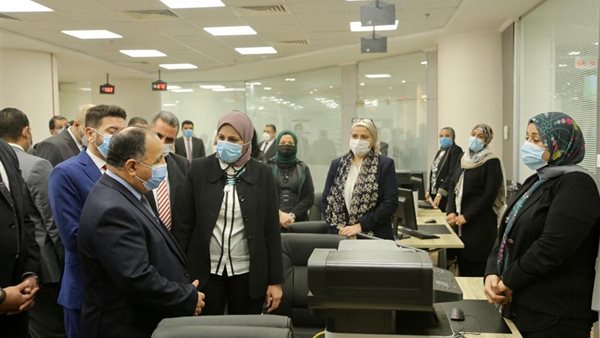 وزير المالية خلال