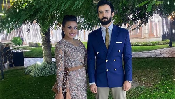 حسني شتا وهاجر الشرنوبي