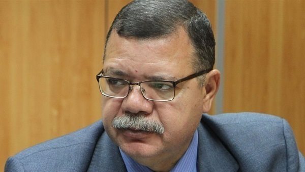 حمدى عبد العزيز -