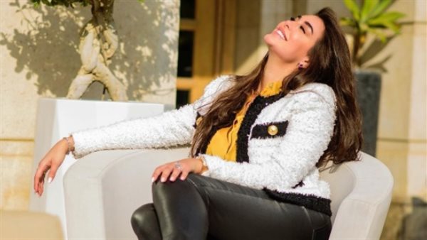 ياسمين صبري