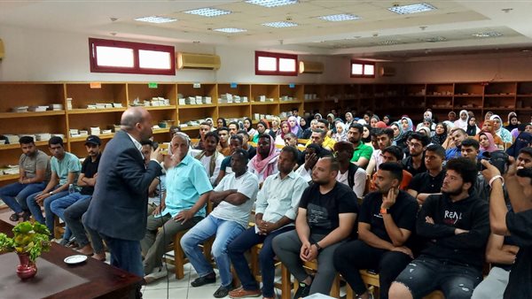 جانب من اللقاء