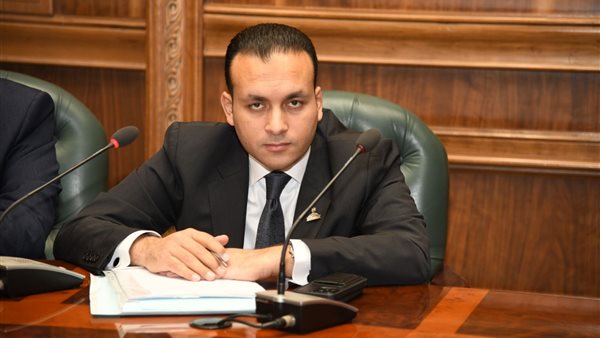  الدكتور علي مهران