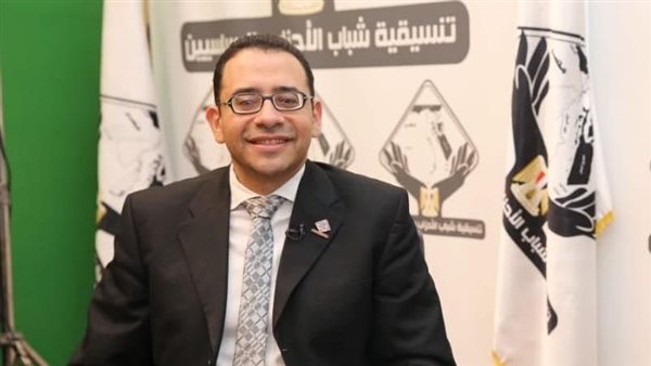 د. عمرو حسن 