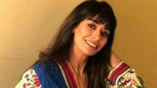 الفنانة سمر علام