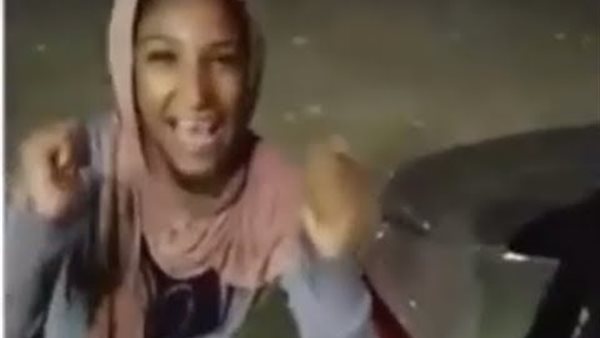 دينا مراجيح 