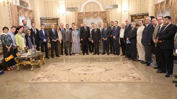 جانب من اللقاء