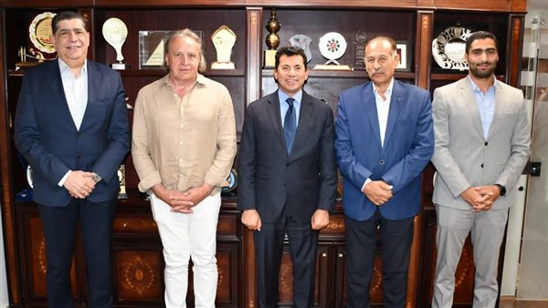 جانب من اللقاء