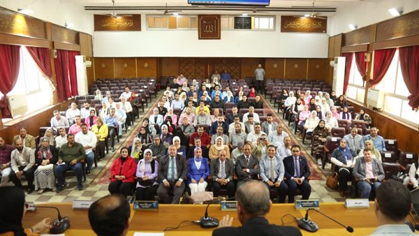 جانب من اللقاء