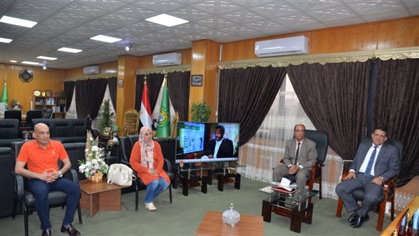 جانب من القاء