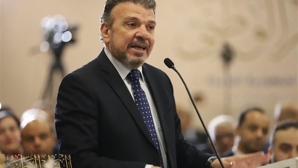 أحمد سلامة 