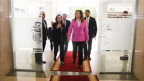 صورة من الارشيف