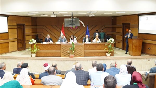 جانب من اللقاء