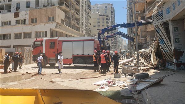 جانب من عمليات رفع