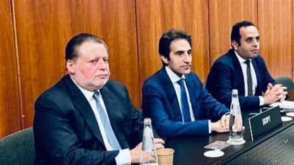 محافظ البنك المركزي