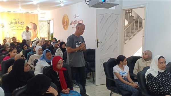 جانب من اللقاء