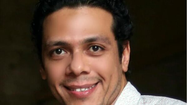  الفنان حمزة العيلي