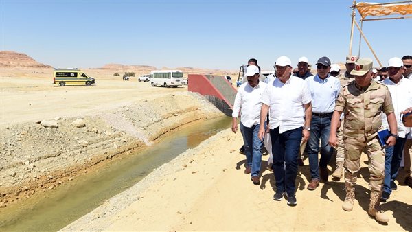 رئيس الوزراء يزور