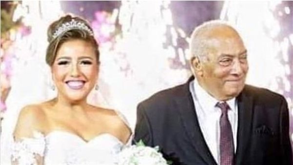  الفنانة مي كساب