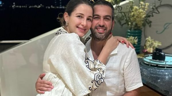 شام الزهبي وزوجها