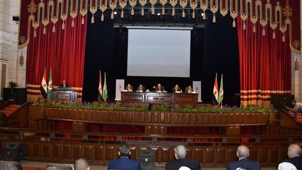 جانب من المؤتمر 