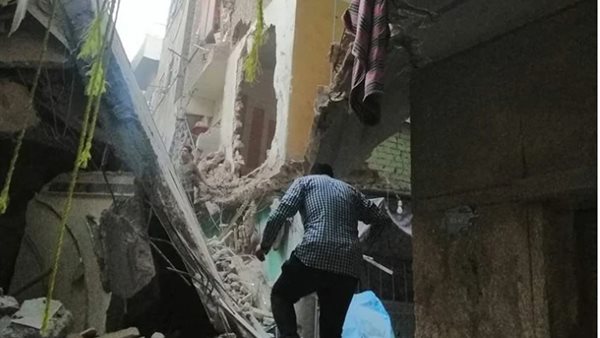 صورة من الانهيار