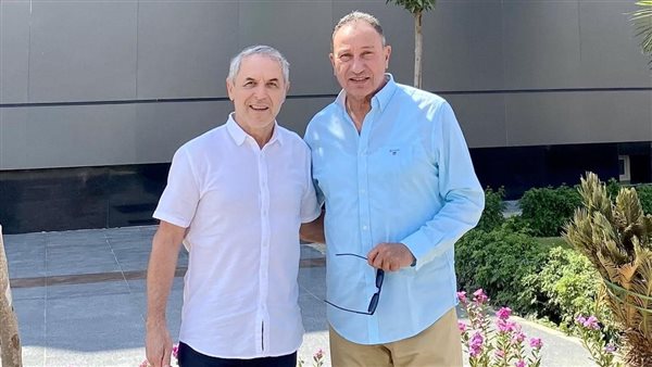 محمود الخطيب وكولر