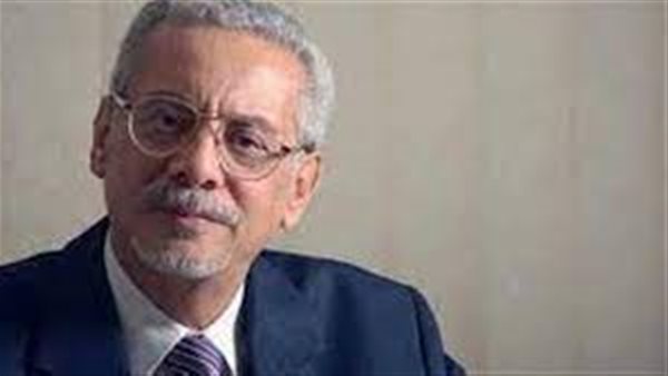 الدكتور عمرو شريف