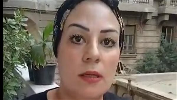 صديقة المطربة بوسي