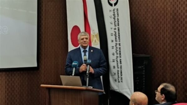 د. عمرو عدلي 