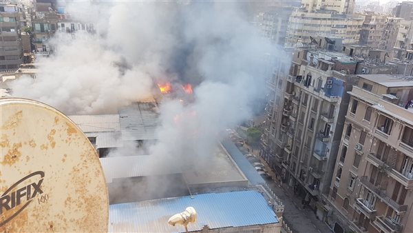 جانب من الحريق 