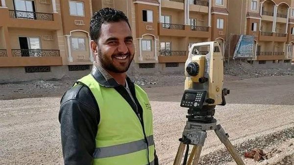 العريس مصطفى عثمان