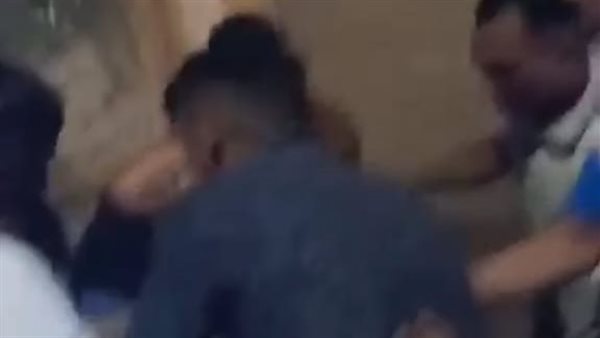 صورة من المشاجرة