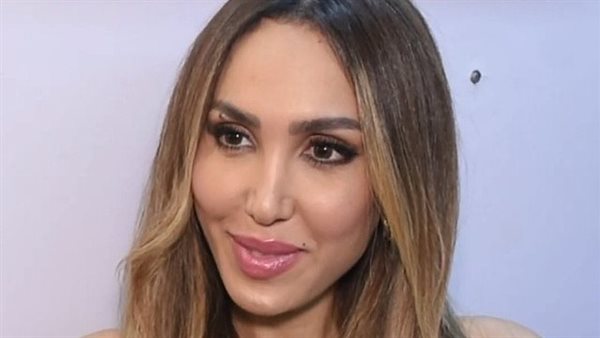 الفنانة هدى مجد 