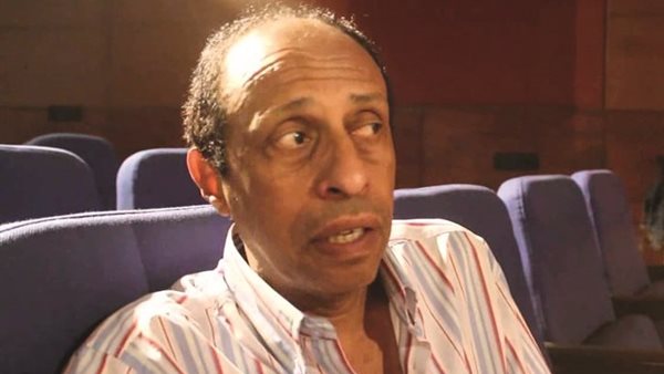 الفنان حسان العربى