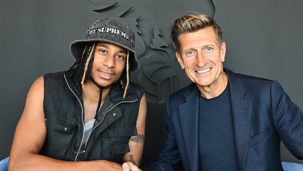 مايكل أوليز