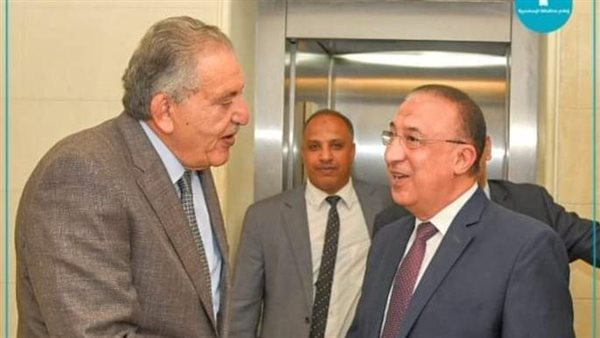 محافظ اسكندرية والوكيل