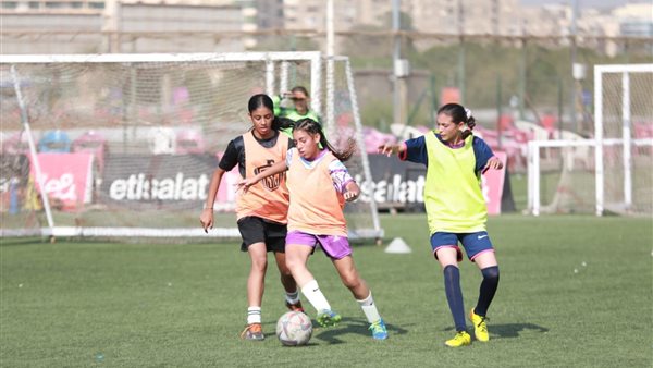 كرة نسائي الأهلي