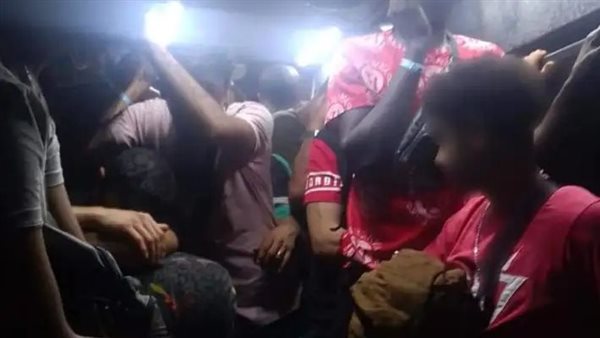 باص المهاجرين 