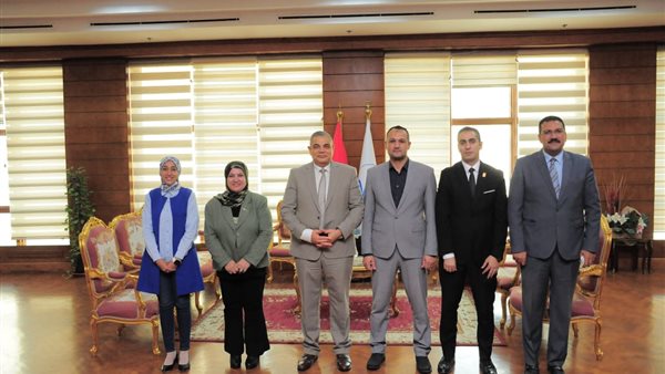 صورة من الحدث