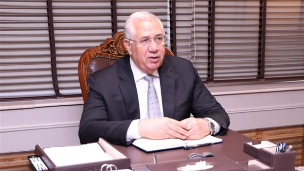  السيد القصير