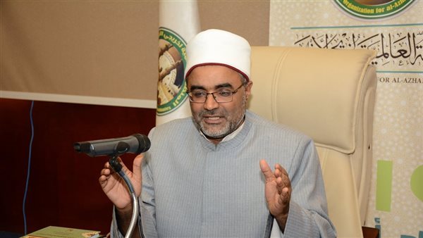 الدكتور ايمن الحجار