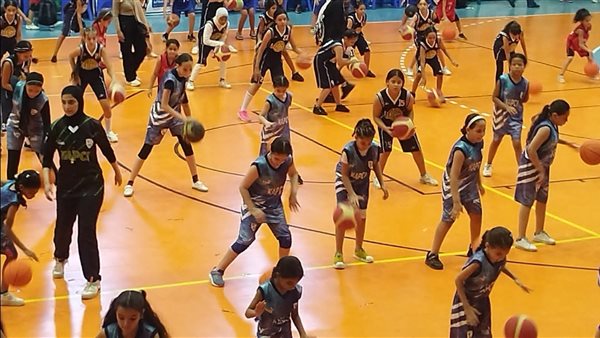 كرة السلة للفتيات