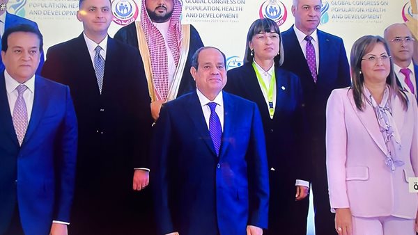 وصول الرئيس السيسي