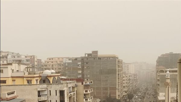 العاصفة دانيال تضرب