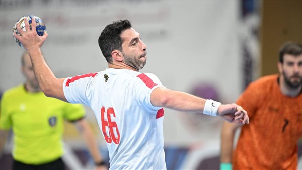 أحمد الأحمر