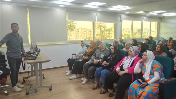 خلال الدورة التدريبية