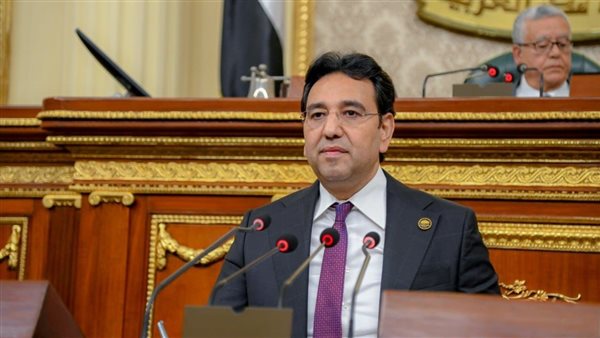 الدكتور أيمن محسب