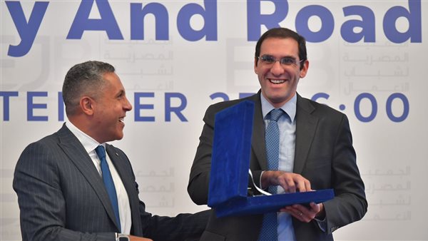 تكريم جمال أبو علي